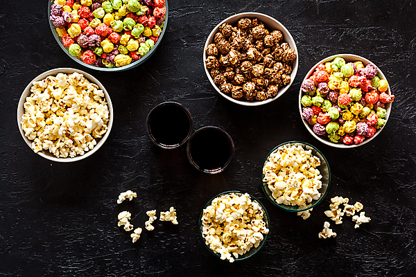 포토 JPG 해외이미지 음식 백그라운드 옥수수 사람없음 컬러풀 플랫 달콤 맛 정상 영화관 팝콘 위치 절임 팝 해외포토 컬러 컨셉 곡류 극장 파일형식 이미지허브