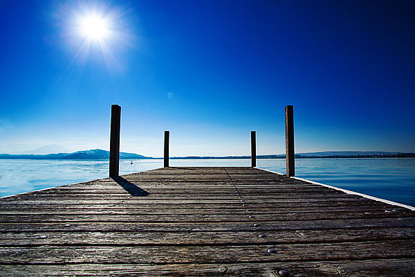 포토 JPG 해외이미지 응시 호수 바다 여행 백그라운드 자연 하늘 아침 휴가 휴식 산 파노라마 풍경 사람없음 야외 목재 물 여름 파란색 태양 반사 일출 환경 항구 새벽 산책로 자유 안개 가을 스위스 언덕 방파제 장면 내추럴 수평선 해외포토 주간 자연요소 나무 시선 계절 공공시설 유럽 길 컬러 컨셉 재료 교통시설 날씨 촬영기법 노을 생태계 파일형식 이미지허브