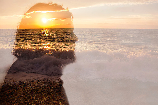 포토 JPG 해외이미지 주간 구름 노년 남자 실루엣 파도 하늘 한명 사람 풍경 상반신 야외 옆모습 태양 일출 합성 노인남자한명만 해외포토 자연요소 1 바다 뷰포인트 촬영기법 성인 노을 남자한명만 노인남자만 파일형식 이미지허브