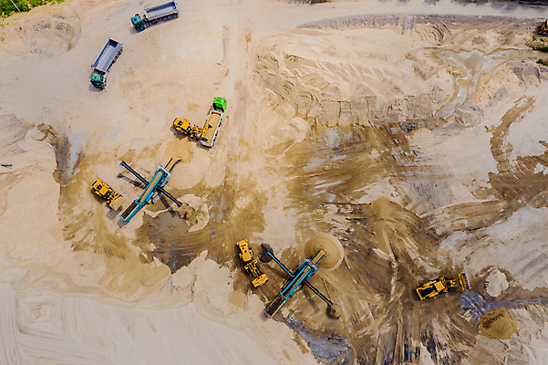 포토 JPG 해외이미지 유럽 산업 호수 모래 백그라운드 공장 직장 풍경 사람없음 야외 건물 물 환경 탑 오픈 환경오염 정상 굴착기 질감 체코 무거움 분류 유럽연합 조감도 채석 추출 해외포토 자연요소 건축물 나라 컨셉 회사 공업 중장비 무게 파일형식이미지허브 
