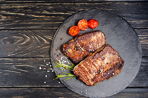 포토 JPG 해외이미지 음식 백그라운드 토마토 채소 재료 육류 스테이크 요리 비프스테이크 사람없음 목재 빨간색 우주 주방 식당 검은색 식사 저녁식사 어둠 소고기 튀김 시골 신선 양념 체리 그릴 정상 바비큐 자르기 굽기 먹기 허브 향신료 준비 소금 후추 로즈메리 무료 해외포토 나무 식물 컬러 과일 식재료 모션 주방용품 서양음식 상점 구이 향미료 파일형식 이미지허브