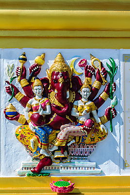 포토 JPG 해외이미지 종교 문화 얼굴 벽 조각 가면 미술 사람 동양인 사람없음 컬러풀 여행객 믿음 분노 사찰 영혼 시장 심볼 천국 강렬 귀족 멀티 보호구역 숭배 신앙심 힌두교 아바타 해외포토 감정 컬러 종교건축 문화예술 인종 신체부위 구역 파일형식 이미지허브