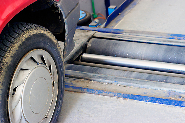 포토 JPG 해외이미지 직업 산업 부분 교통시설 자동차 안전 사람없음 상점 공구 바퀴 작업실 기술자 변화 수리 브레이크 서비스 타이어 시스템 고정 정비공 유지 교체 압력 자동 제어 차고 해외포토 육상교통 교통 컨셉 도구 시설 파일형식 이미지허브