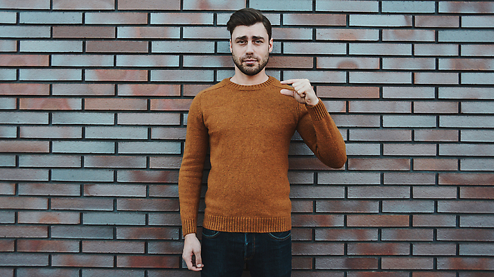 포토 JPG 해외이미지 백인 직업 학생 손 남자 행복 감정 백그라운드 비즈니스 손가락 손바닥 한명 사람 성인 검은색 교사 기쁨 흰색 청바지 표현 잡기 비즈니스맨 자신감 작음 큼 심볼 측정 사인 눈금 쇼 치수 팔 보여주기 고립 시범 해외포토 서양인 1 컬러 바지 모션 신체부위 직장인 크기 파일형식 이미지허브