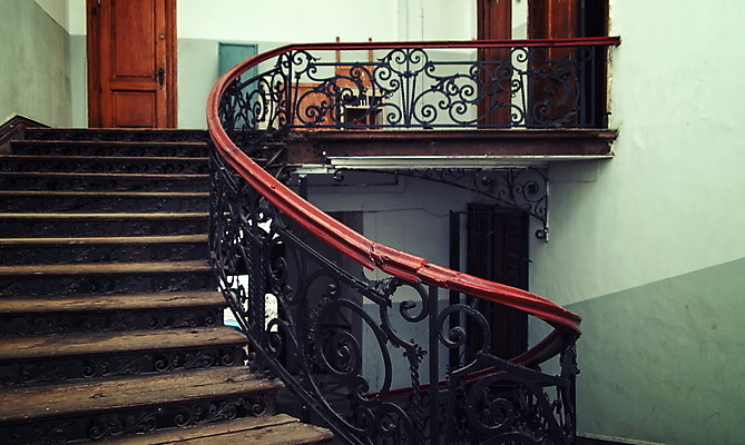 포토 JPG 해외이미지 백인 전통 디자인 벽 여행 건축양식 거리 주택 나선형 사람없음 건물 장식 노란색 계단 수확 골동품 바위 흰색 도시 역사 복고 타운 단계 공화국 옛날 조지아 스타일 해외포토 서양인 건축물 건축 나라 컬러 무늬 농업 돌_바위 동유럽 파일형식 이미지허브