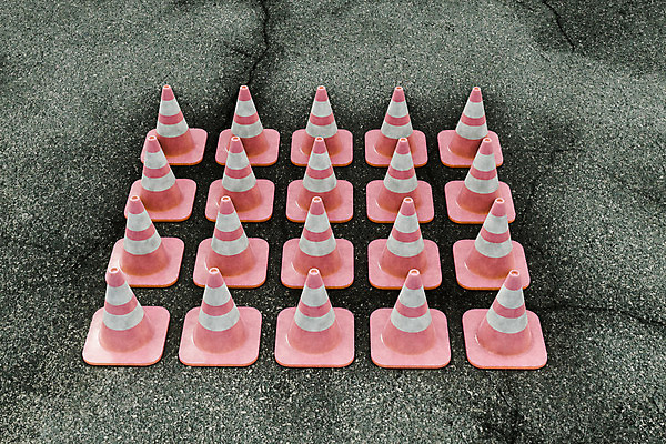 포토 JPG 해외이미지 도로 거리 경고 안전 사람없음 3D 줄무늬 오브젝트 사인 칼라콘 해외포토 길 무늬 교통시설 안전장비 디지털합성 파일형식 이미지허브