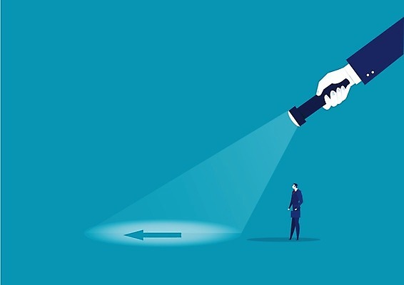 EPS 해외이미지 응시 길 백그라운드 지도 일러스트 비즈니스 가이드 성공 미래 화살 안내 사람 빛 도전 손전등 도움 비즈니스맨 대표 만화 방향 검색 리더 기회 비전 문제 문제풀이 스포트라이트 해결 발견 진행 개발 방법 헬프 벤처기업 해외일러스트 직업 시선 남자 컨셉 조명 직장인 파일형식 벡터 이미지허브