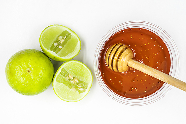 포토 JPG 해외이미지 음식 과일 재료 자연 유리 건강 사람없음 노란색 흰색 신선 액체 막대기 황금 붓기 달콤 맛 먹기 레몬 꿀 내추럴 해외포토 컬러 컨셉 모션 재질 생태계 파일형식 이미지허브