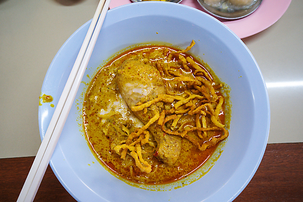 포토 JPG 해외이미지 전통 접시 아시아 문화 백그라운드 재료 태국 고추 양파 육류 돼지고기 요리 동양인 사람없음 초록색 노란색 주방 계란 식사 저녁식사 치킨 튀김 흰색 뜨거움 사발 수프 먹기 허브 향신료 국수 매움 라임 코코넛 카레 북쪽 점심식사 태국음식 해외포토 식물 식기 나라 음식 컬러 채소 과일 식재료 모션 인종 알 면류 사기그릇 맛 방향 닭고기요리 동양음식 향미료 파일형식 이미지허브