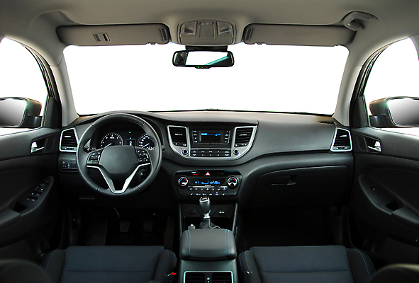 포토 JPG 해외이미지 스튜디오촬영 디자인 지도 의자 교통시설 자동차 실내 안전 사람없음 내부 소리 장비 운전 벨트 뜨거움 운전사 고급 수리 핸들 가죽 라디오 승객 시스템 네비게이션 위로 계기판 자동 제어 스타일 해외포토 직업 잡화 육상교통 가구 교통 컨셉 모션 전자제품 시설 파일형식 이미지허브