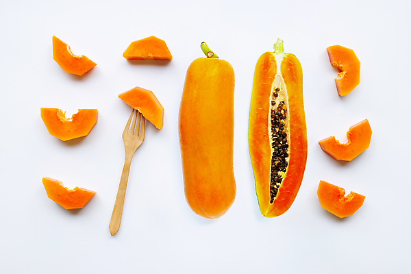 포토 JPG 해외이미지 단면 실내 씨앗 사람없음 열대과일 흰배경 과일조각 나무포크 파파야 해외포토 식물 조각 백그라운드 포크 과일 내부 흰색 파일형식 이미지허브