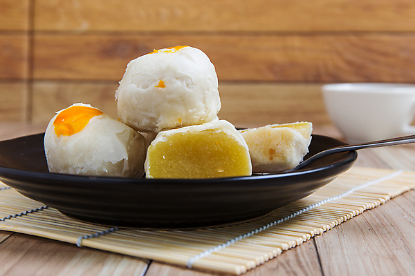 포토 JPG 해외이미지 전통 계절 아시아 문화 음식 백그라운드 태국 디저트 콩 기념 요리 동양인 사람없음 케이크 계란 축제 중국 빵집 달 흰색 축하 달콤 맛 굽기 대만 먹기 가득함 레시피 노른자 동쪽 페스츄리 해외포토 자연요소 나라 빵 컬러 컨셉 모션 곡류 인종 상점 알 구이 방향 파일형식 이미지허브