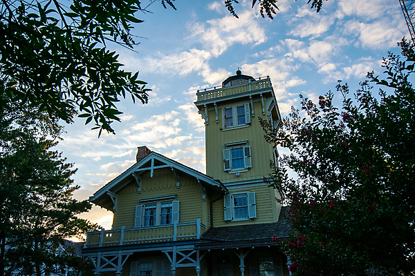포토 JPG 해외이미지 꽃 바다 북아메리카 자연 하늘 휴가 주택 등대 항해 경고 안전 풍경 사람없음 야외 빛 햇빛 탑 미국 도움 역사 닫기 위험 작음 신호등 박물관 위로 빅토리아 옛날 저지 주입구 해외포토 식물 건축물 컨셉 배_교통 모션 아메리카 건물 태양 크기 생태계 파일형식 이미지허브