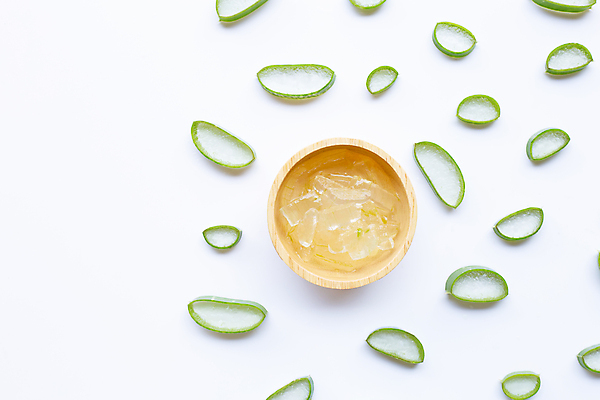 포토 JPG 해외이미지 스튜디오촬영 단면 실내 사람없음 하이앵글 흰배경 나무그릇 알로에 해외포토 식물 그릇 뷰포인트 백그라운드 내부 목재 흰색 파일형식 이미지허브