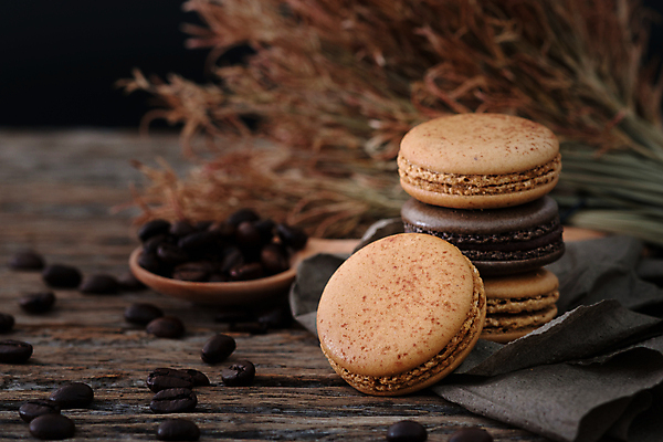 포토 JPG 해외이미지 디저트 실내 사람없음 쌓기 숟가락 여러개 원두 마카롱 해외포토 커피 음식 다수 모션 수저 내부 파일형식 이미지허브