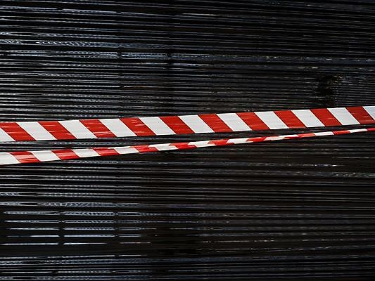 포토 JPG 해외이미지 산업 백그라운드 경고 안전 사람없음 빨간색 우주 검은색 흰색 경찰 위험 플라스틱 바리케이드 사인 테이프 카피스페이스 해외포토 직업 컬러 컨셉 재질 문구용품 공백 파일형식 이미지허브