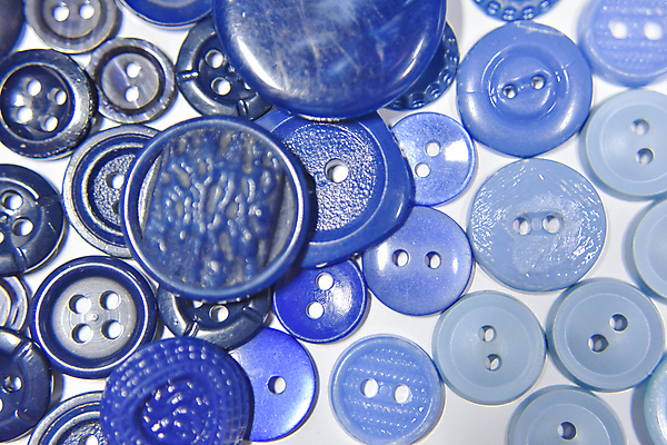 포토 JPG 해외이미지 직업 디자인 드레스 옷 장신구 버튼 아이디어 직장 창조 사랑 미술 취미 사람없음 장식 파란색 유행 흰색 공구 직물 잡기 신용카드 작업실 실 그늘 바느질 오브젝트 질감 만들기 수공예 재단 경영 고립 항목 핸드메이드 스타일 해외포토 감정 컬러 컨셉 회사 비즈니스 모션 문화예술 금융 도구 공예 파일형식 이미지허브