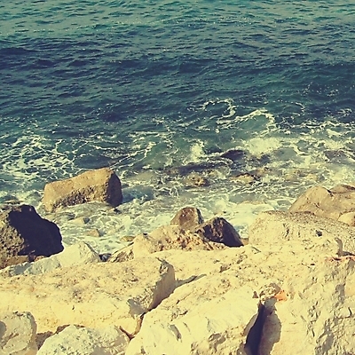 포토 JPG 해외이미지 바다 가족 자연 호텔 바람 휴가 휴식 주택 텐트 사람없음 물 여름 빛 태양 갈색 봄 시간 해외포토 자연요소 계절 컬러 컨셉 관계 숙소 날씨 캠핑도구 건물 생태계 파일형식 이미지허브