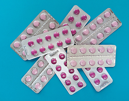 포토 JPG 해외이미지 분홍색 백그라운드 컨셉 건강 사람없음 치료 알약 약 유행 바이러스 닫기 질병 다발 약국 레이아웃 심플 흙더미 조제 보충 돌봄 마약 진통제 치료제 헬프 항생제 미니멀리스트 미니멀 해외포토 컬러 의학 모션 흙 도움 만들기 파일형식 더미 이미지허브