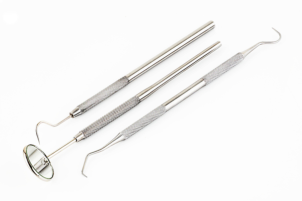 포토 JPG 해외이미지 직업 건강 치과 사람없음 치료 세트 약 펼침 거울 장비 시험 도구 공구 입 구멍 선택 치아 질병 수집 모험가 부식 흰배경 치과의사 뿌리 운하 탐색 낫 돌봄 스테인레스 위생관리 잇몸 철강 카피스페이스 해외포토 교육 백그라운드 컨셉 신체 의학 모션 병원 관리 신체부위 공백 의사 흰색 소화기관 파일형식 이미지허브