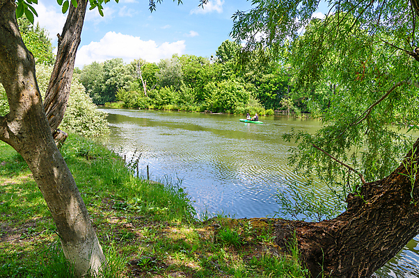 포토 JPG 해외이미지 어린이 자연 휴식 취미 사람없음 물 강 여행객 시골 카약 방문 잡동사니 다뉴브강 수목 해외포토 자연요소 컨셉 사람 수상스포츠 생태계 파일형식 이미지허브