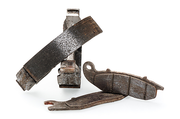 포토 JPG 해외이미지 접시 신발 교통시설 안전 사람없음 자전거 공연 오토바이 바퀴 원형 변화 수리 승차 서비스 속도 부식 드럼 고정 점검 유지 교체 그만 단절 옛날 중고 차고 철강 캘리퍼스 해외포토 도형 식기 교통 컨셉 모션 타악기 이벤트 바이크 공구 시설 파일형식 이미지허브