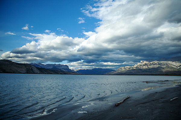 포토 JPG 해외이미지 나무 공원 호수 여행 캐나다 자연 하늘 산 풍경 사람없음 야외 초록색 물 여름 파란색 강 개울 황무지 숲 내추럴 전국 해외포토 자연요소 식물 계절 공공시설 컬러 북아메리카 생태계 파일형식 이미지허브