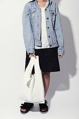 포토 JPG 해외이미지 템플릿 라이프스타일 손 디자인 남자 백그라운드 가방 텍스트 새로움 사람 사람없음 쇼핑 유행 공백 재활용 핸드백 흰색 직물 잡기 면 시장 고객 심볼 에코 유기농 질감 캔버스 보여주기 내추럴 거짓 고립 생태학 목업 카피스페이스 브랜딩 해외포토 웰빙 잡화 교육 컬러 컨셉 모션 생활 신체부위 환경 친환경 파일형식 이미지허브