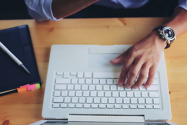 포토 JPG 해외이미지 백인 직업 여자 남자 커피 음료 백그라운드 비즈니스 통신 탁자 직장 실내 대화 사람 성인 사람없음 컵 노트북 컴퓨터 사무실 알약 공책 카페 마시기 업무 비즈니스맨 비즈니스우먼 그룹 토론 책상 문서 단절 해외포토 서양인 식기 가구 회사 모션 문구용품 말하기 내부 전자제품 약 상점 작업 직장인 파일형식 이미지허브