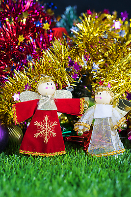 포토 JPG 해외이미지 계절 행복 별 리본 인형 백그라운드 크리스마스 겨울 공 휴가 새로움 새해 선물 사람없음 장식 장난감 축제 장식볼 나뭇가지 인사 12월 오브젝트 활 많음 카피스페이스 해외포토 자연요소 나무 기념일 감정 컨셉 공백 예절 날짜 파일형식 이미지허브