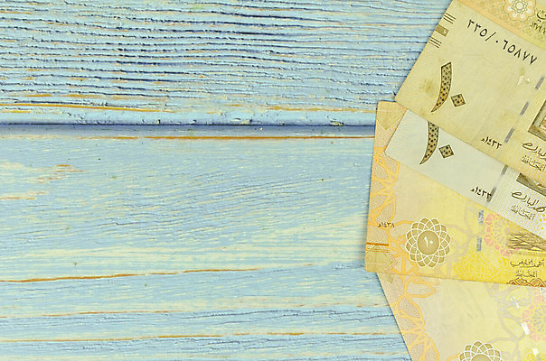 포토 JPG 해외이미지 백그라운드 지폐 돈 비즈니스 성공 사람없음 목재 금융 경제 달러 쪽지 저축 성장 만 시장 재산 중앙 구매 무역 투자 상업 아라비아 가스 보물 사우디아라비아 고립 수입 아랍어 옛날 왕국 위기 힘찬 해외포토 나무 산업 컨셉 재료 중동 쇼핑 파일형식 이미지허브