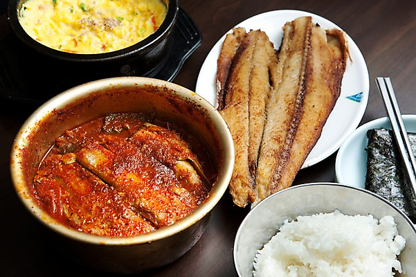 포토 JPG 음식 밥 실내 사람없음 식당 식사 김 생선구이 계란찜 조림 갈치조림 국내포토 내부 상점 해조류 계란요리 구이 찜 생선요리 파일형식