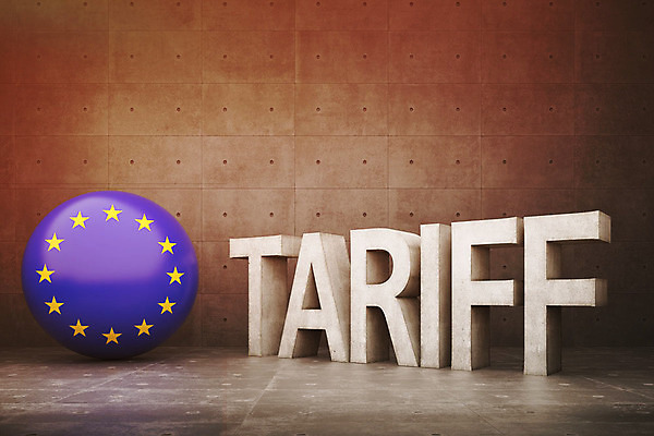 PSD 편집이미지 문자 알파벳 벽 백그라운드 공 타이포그라피 사람없음 파란색 3D소스 3D 국기 충돌 디지털합성 무역 긴장 유럽연합 관세 편집3D 영어 감정 산업 컬러 세금 파일형식