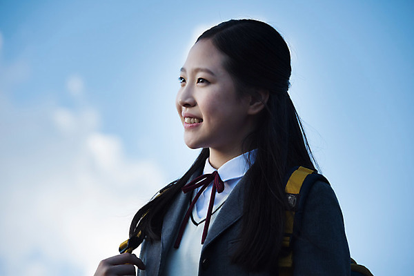 포토 JPG 주간 구름 학생 응시 공원 여학생 여자 교복 중학생 청소년 한명 미소 사람 상반신 야외 옆모습 10대 십대라이프스타일 한국인 여중생 힐링 십대여자한명만 국내포토 자연요소 1 라이프스타일 시선 옷 공공시설 뷰포인트 표정 동양인 여자한명만 십대여자만 파일형식