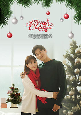 PSD 편집이미지 커플 여자 남자 허리손 크리스마스장식 크리스마스 안기 사람 상반신 20대 성인 두명 앞모습 장식 빨간색 30대 크리스마스트리 목도리 한국인 솔잎 성인만 오너먼트 이미지편집 잡화 기념일 뷰포인트 컬러 포즈 잎 관계 모션 동양인 청년 장년 파일형식