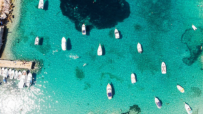 포토 JPG 주간 해외풍경 바다 요트 유럽풍경 자연 풍경 사람없음 야외 투명 정박 휴양지 운하 크로아티아 항공촬영 선박 파그섬 국내포토 자연요소 해외 유럽 뷰포인트 섬 수상교통 배_교통 장소 생태계 파일형식