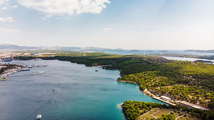 포토 JPG 주간 해외풍경 바다 유럽풍경 자연 풍경 해변 사람없음 야외 숲 언덕 운하 항공촬영 쉬베니크 국내포토 자연요소 해외 유럽 뷰포인트 생태계 크로아티아 파일형식