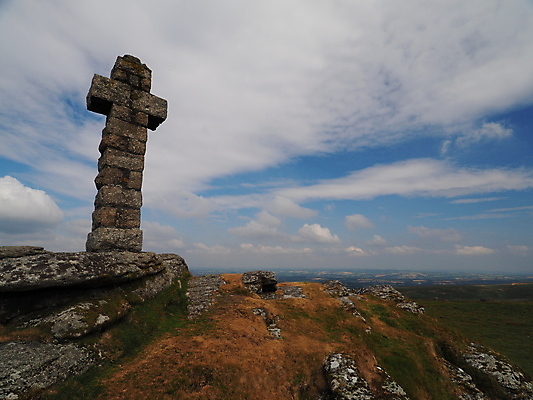 포토 JPG 해외이미지 구름 공원 십자가 자국 자연 하늘 잉글랜드 파노라마 풍경 사람없음 야외 파란색 걷기 맑음 침묵 하이킹 바위 흰색 시골 황무지 오솔길 청소 언덕 지역 멀리 고립 다트무어 선로 울퉁불퉁 전국 화강암 해외포토 자연요소 공공시설 길 컬러 모션 레저 날씨 영국 촬영기법 소리 암석 생태계 파일형식 이미지허브