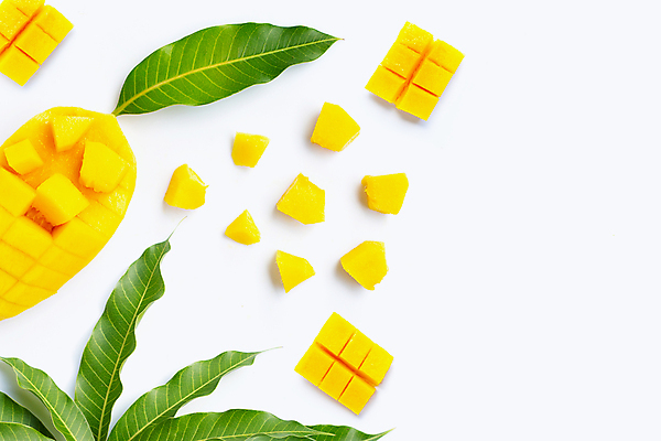 포토 JPG 해외이미지 잎 실내 사람없음 열대과일 흰배경 슬라이스 망고 과일조각 해외포토 식물 조각 백그라운드 과일 내부 흰색 파일형식 이미지허브