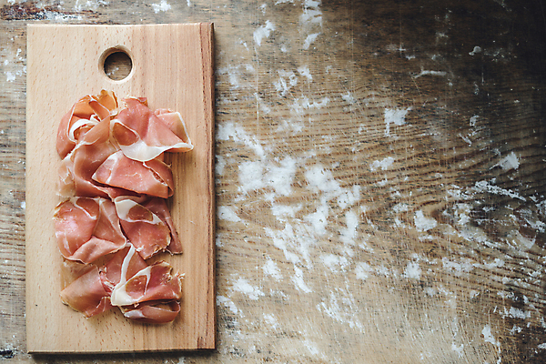 포토 JPG 해외이미지 전통 접시 문화 음식 빵 백그라운드 토마토 샌드위치 건강 육류 돼지고기 요리 사람없음 목재 가로 빨간색 초록색 식당 흰색 시골 신선 파마 소시지 스페인 칼 맛 아침식사 바게트 지중해 먹기 묘사 오브젝트 유기농 올리브 햄 후추 점심식사 살라미 스페인어 치유 해외포토 나무 헤어스타일 식기 웰빙 열매 유럽 바다 컬러 컨셉 채소 식재료 재료 모션 상점 식사 가공식품 향신료 파일형식 이미지허브