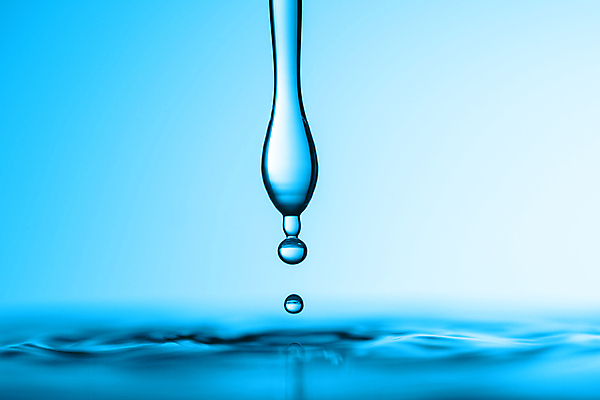 포토 JPG 해외이미지 모양 파도 컨셉 추상 사람없음 가로 물 파란색 반사 검은색 거품 젖음 흐름 흰색 물방울 신선 원형 액체 개울 떨어짐 빗방울 당구 순수 깊이 여의주 스플래쉬 해외포토 자연요소 도형 바다 컬러 무늬 강 구기 비_날씨 파일형식 이미지허브