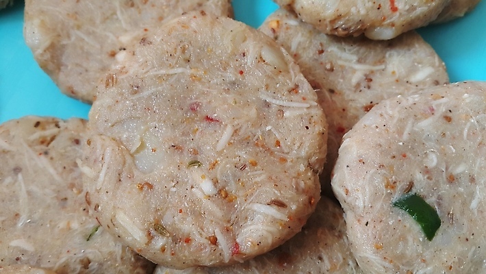 포토 JPG 해외이미지 음식 다이어트 양파 건강 육류 요리 동양인 사람없음 갈색 식당 식사 저녁식사 소고기 튀김 신선 원형 그릴 민트 만족 매움 패티 점심식사 케밥 다진 마살라 파키스탄 해외포토 도형 감정 아시아 컬러 채소 식재료 주방용품 인종 상점 맛 허브 파일형식 이미지허브