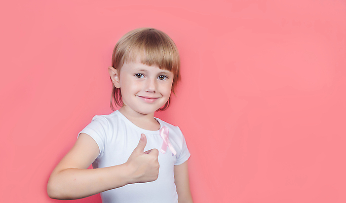 포토 JPG 해외이미지 손 여자 리본 캠페인 분홍색 컨셉 건강 한명 사람 아웃포커스 치료 건강관리 희망 잡기 보호 질병 가슴 심볼 예방 유방암 암 고립 돌봄 연대 지원 헬프 자선단체 해외포토 1 감정 컬러 의학 모션 촬영기법 관리 신체부위 도움 그룹 자선 파일형식 이미지허브