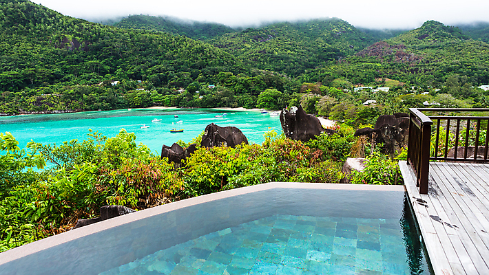 포토 JPG 해외이미지 나무 구름 모래 파도 바다 섬 여행 자연 하늘 휴가 휴식 손바닥 풍경 사람없음 물 여름 파란색 맑음 휴양지 세이셸 석호 터키석 파라다이스 해외포토 자연요소 식물 손 계절 컬러 컨셉 아프리카 날씨 장소 보석 생태계 파일형식 이미지허브