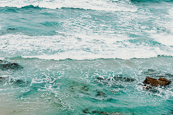 포토 JPG 해외이미지 물결 파도 바다 여행 백그라운드 모션 벽지 바람 날씨 파노라마 사람없음 가로 힘 거품 젖음 점 거친 액체 비교 서핑 위험 질감 눈금 분무기 격파 기후변화 드론 조감도 폭풍우 스플래쉬 카피스페이스 미니멀 해외포토 자연요소 컨셉 촬영기법 공백 수상스포츠 비_날씨 변화 자연재해 파일형식 이미지허브