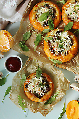 포토 JPG 해외이미지 접시 음식 빵 조각 백그라운드 토마토 채소 치즈 건강 육류 돼지고기 요리 사람없음 초록색 저녁식사 치킨 버섯 샐러드 튀김 흰색 신선 아침식사 굽기 먹기 햄 베이컨 바질 프랑스어 점심식사 고립 캐서롤 해외포토 문자 식기 컬러 식재료 모션 유제품 식사 용기_그릇 구이 닭고기요리 파일형식 이미지허브
