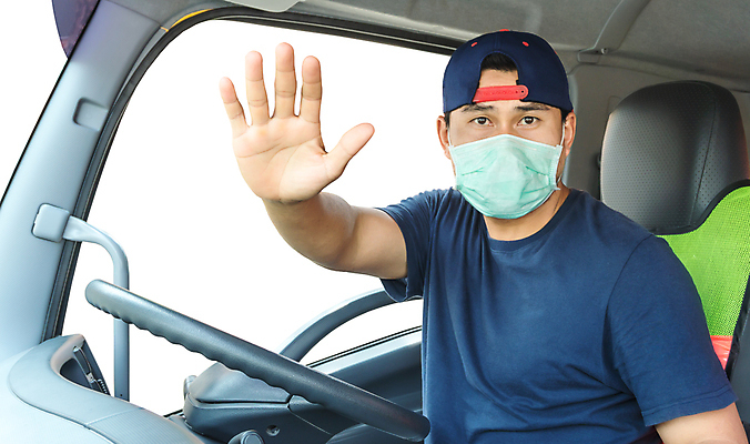 포토 JPG 해외이미지 남자 비즈니스 교통시설 자동차 태국 노동자 건강 가면 한명 안전 사람 동양인 건강관리 중국 고통 트럭 운전사 바이러스 닫기 보호 질병 감염 짐차 트레일러 그만 인플루엔자 전염병 캡모자 필터 해외포토 직업 모자_잡화 1 감정 아시아 육상교통 교통 컨셉 의학 모션 관리 인종 시설 파일형식 이미지허브