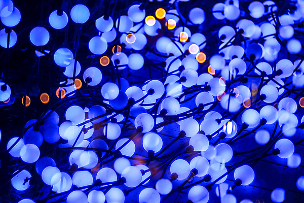 포토 JPG 해외이미지 디자인 백그라운드 컨셉 크리스마스 패턴 추상 휴가 조명 새로움 사람없음 아웃포커스 장식 가로 파란색 빛 컬러풀 파티 축제 거품 축하 야간 소프트포커스 연도 디스코 보케 부드러움 공상 마법 빛망울 블러 카피스페이스 효과 해외포토 자연요소 기념일 음악 컬러 무늬 촬영기법 이벤트 공백 춤 감각 파일형식 이미지허브