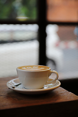 포토 JPG 해외이미지 커피 실내 사람없음 아웃포커스 라떼 해외포토 음료 촬영기법 내부 파일형식 이미지허브