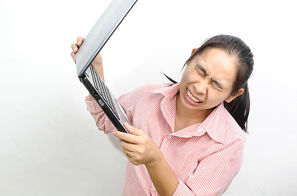 포토 JPG 해외이미지 직업 응시 여자 안경 인터넷 비즈니스 통신 탁자 모바일 노동자 실내 대화 한명 사람 앉기 동양인 성인 노트북 스마트폰 컴퓨터 사무실 알약 디지털 공책 분노 업무 작업 비즈니스우먼 무선전화기 스마트 책상 해외포토 1 시선 잡화 감정 가구 컨셉 모션 문구용품 말하기 인종 내부 전자제품 핸드폰 스마트기기 약 직장인 전화기 파일형식 이미지허브